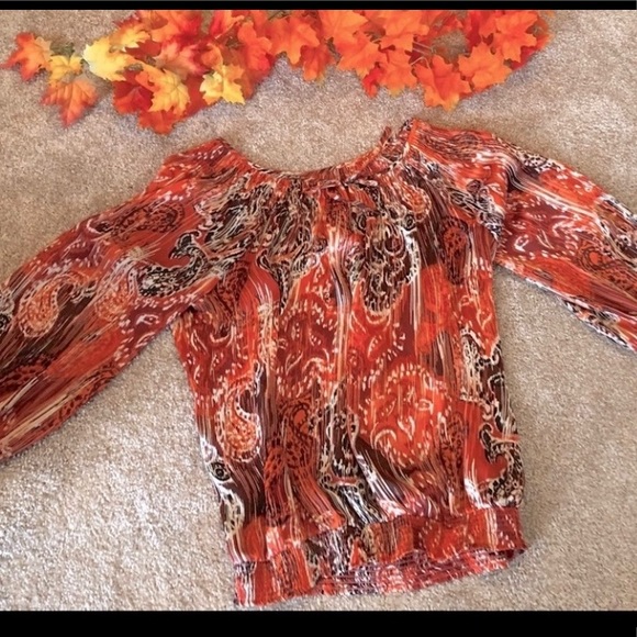 Tops - 🍂🍁Rafaella blouse
